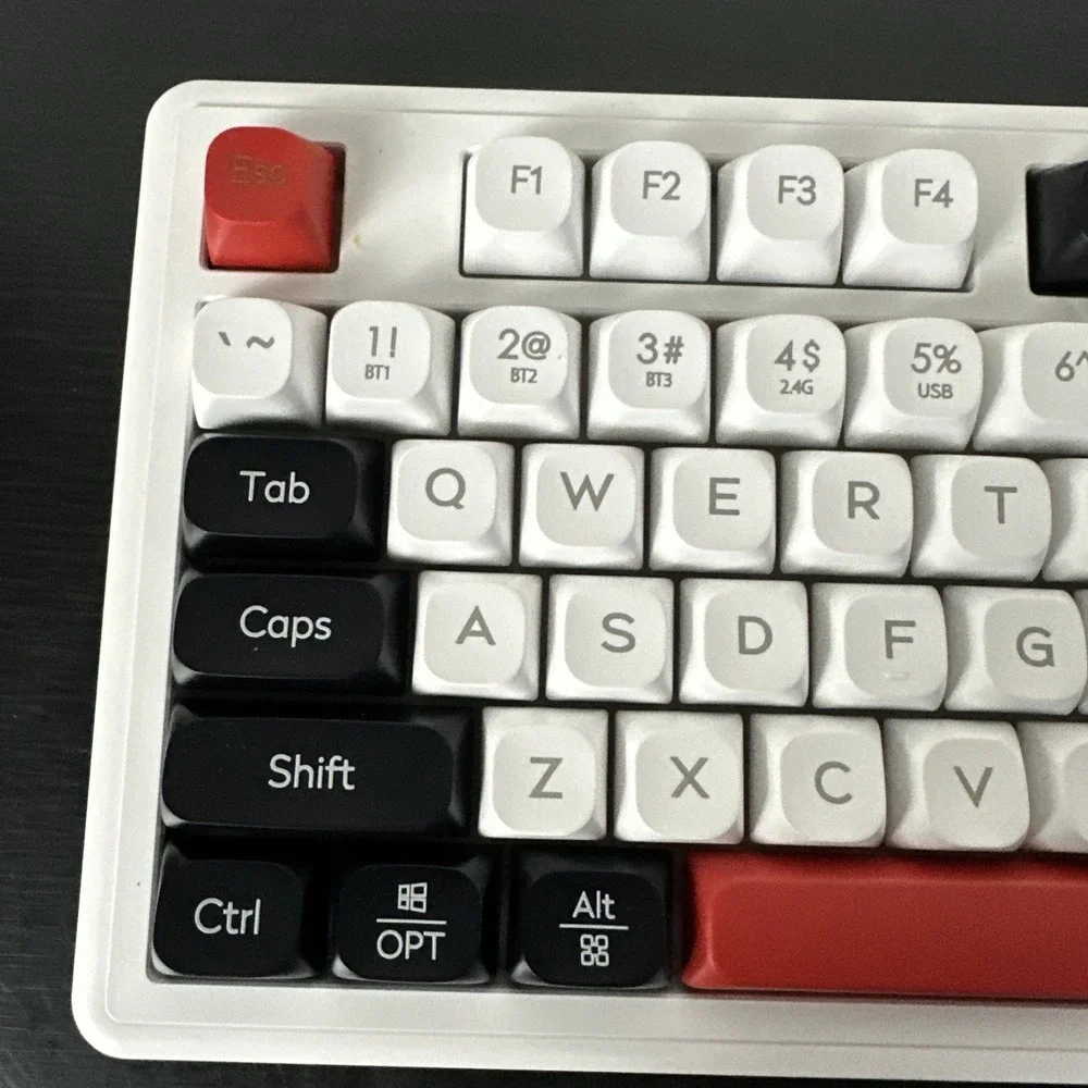 Tecware Spectre 96 RGB White Mechanical‎ Keyboard Customizable LCD Screen